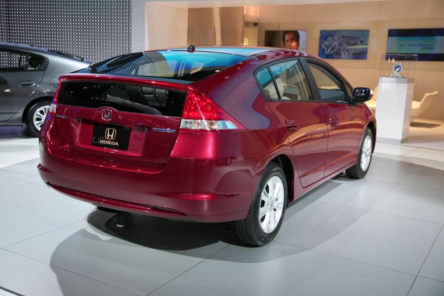  Honda Insight 2010 года  (фото 26 из 84)